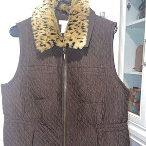 Chico Brown Utility Vest